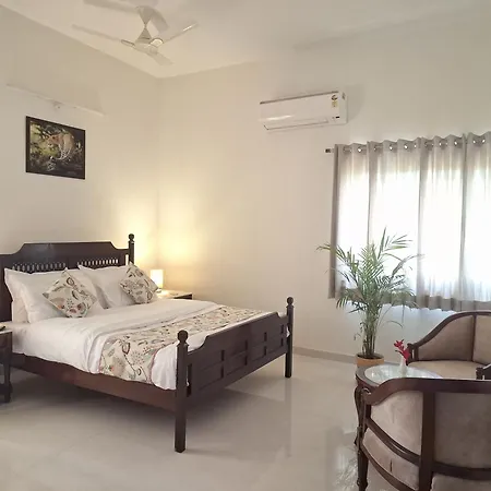 Keen Leopard Homestay Jawai Bandh Exterior photo