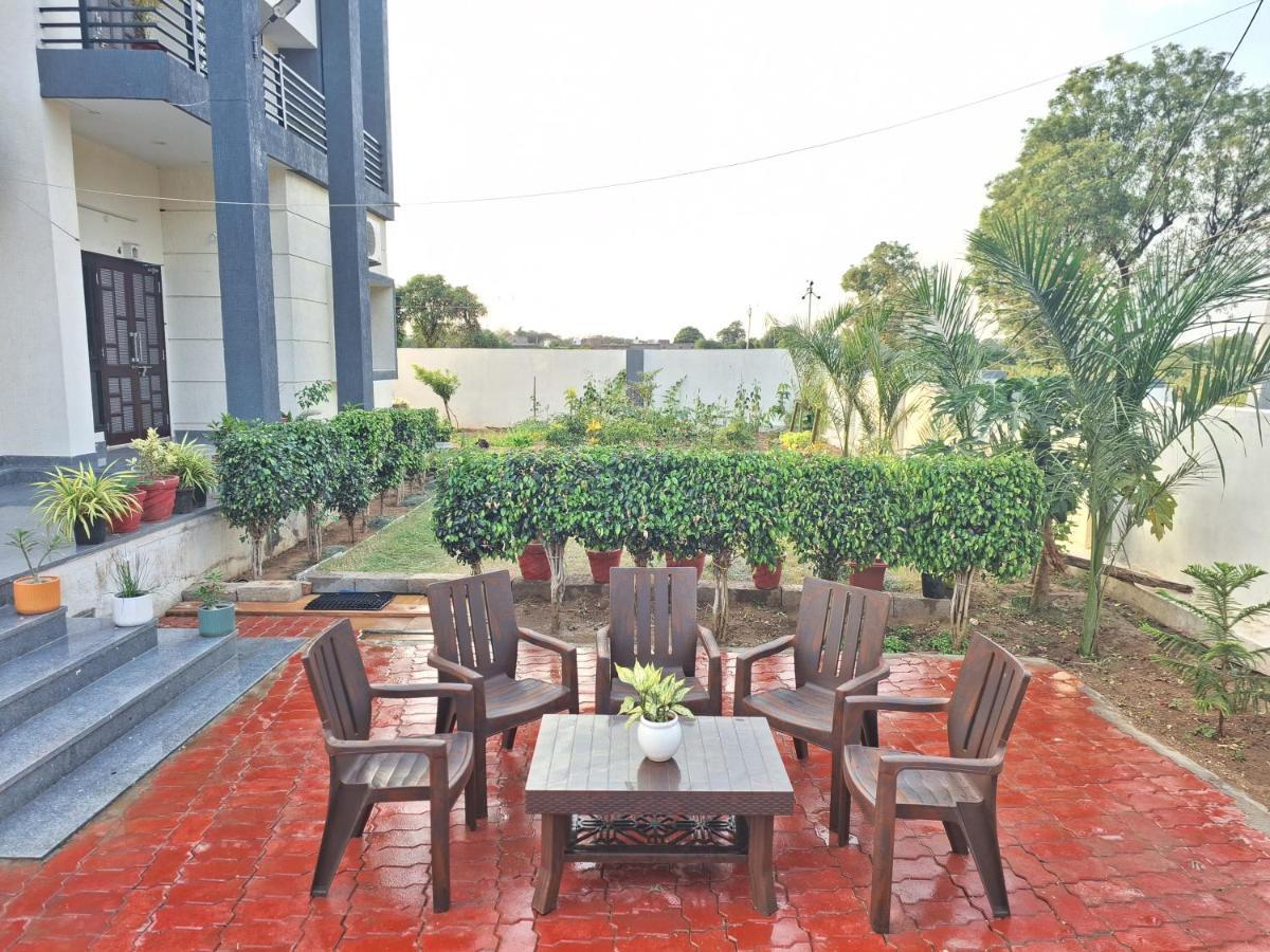 Homestay Keen Leopard